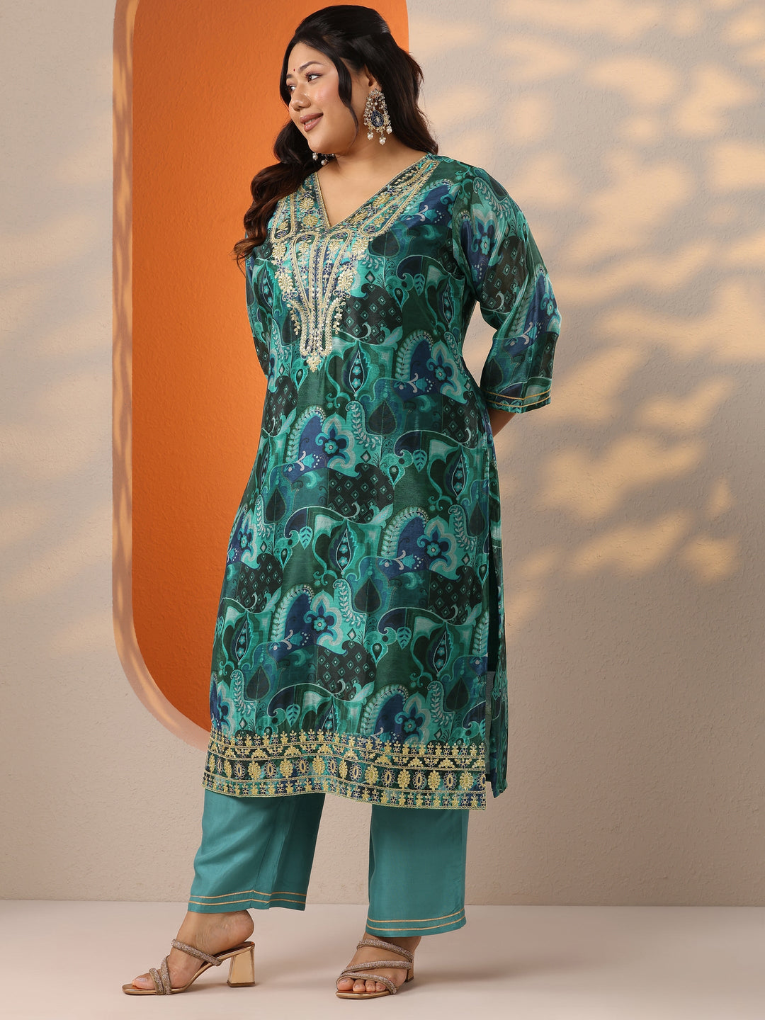  Plus Size Green Printed Chinon Straight Suit Set With Dupatta 