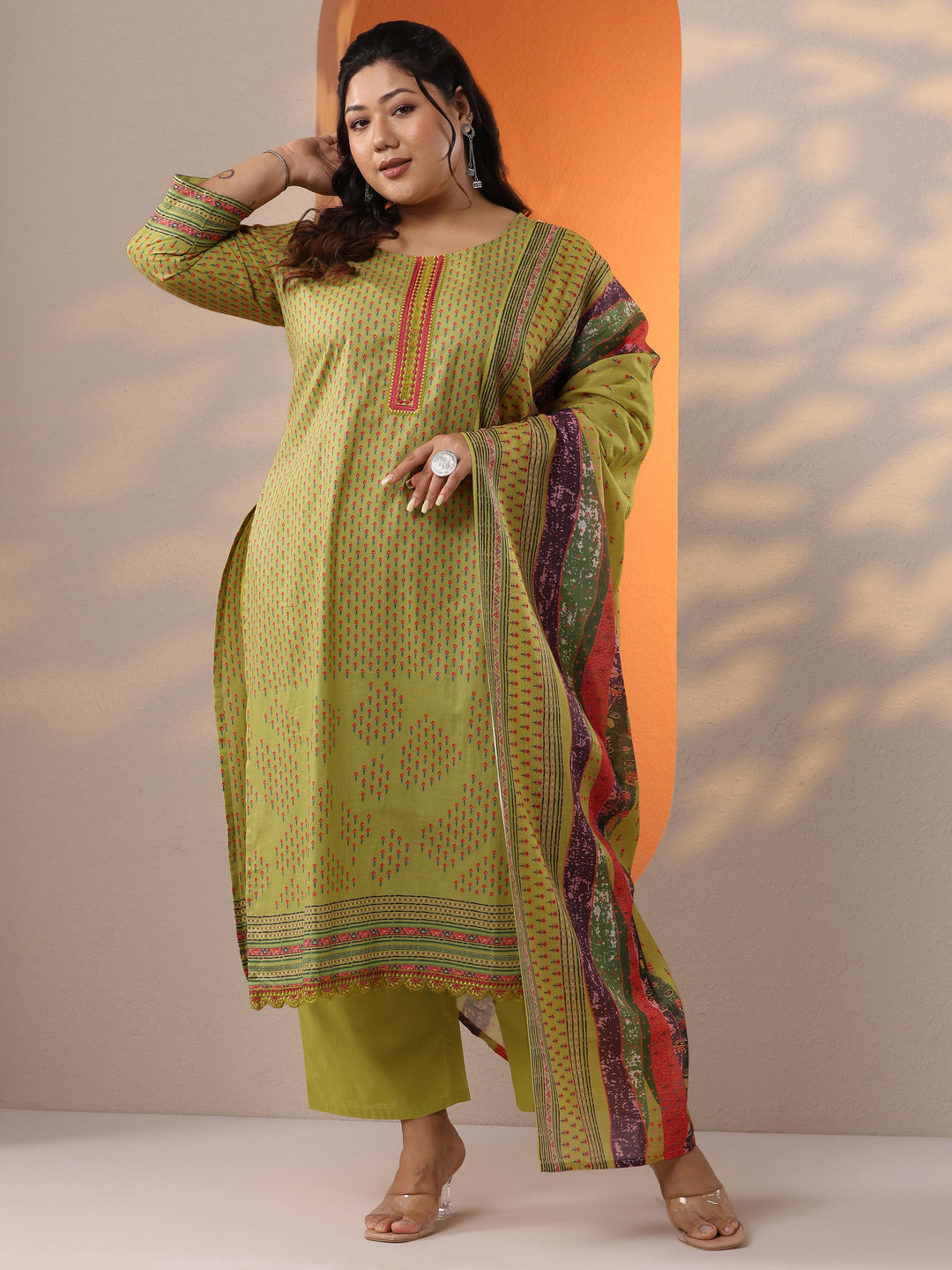  Plus Size Green Printed Cotton Straight Suit Set With Dupatta 