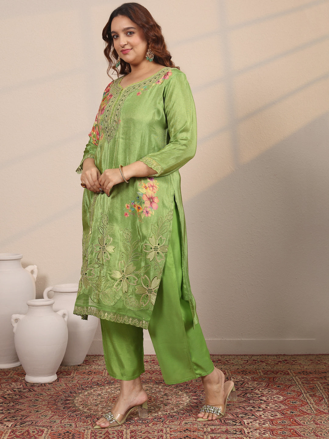  Plus Size Green Embroidered Crepe Straight Suit Set With Dupatta 