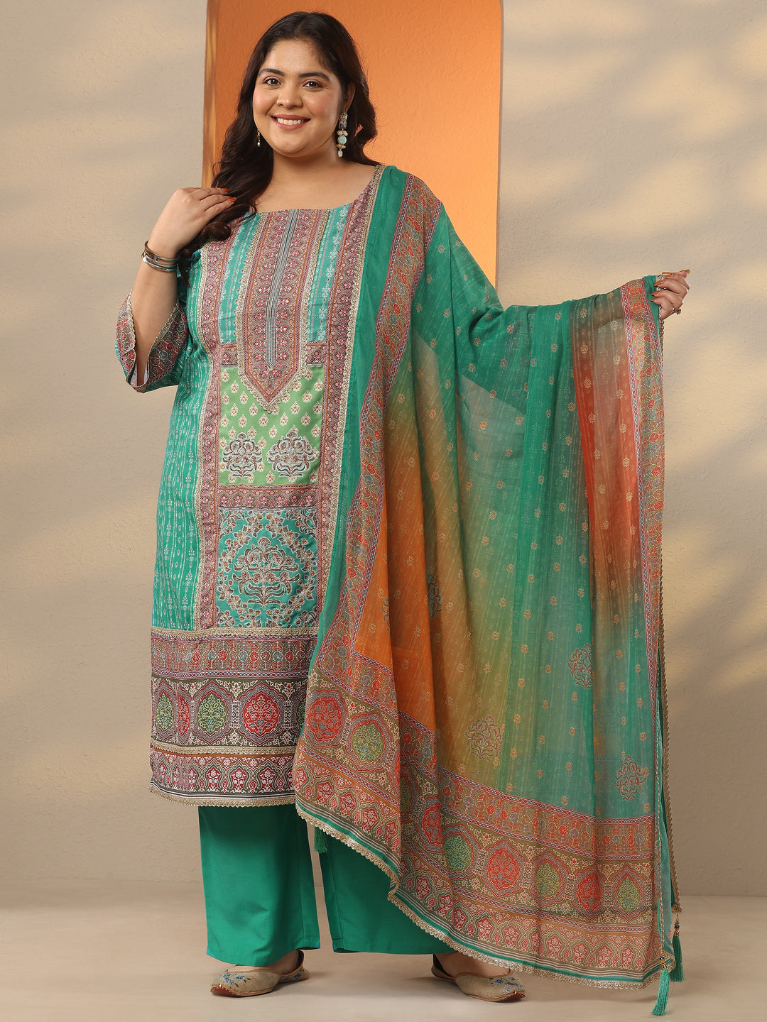  Plus Size Green Printed Silk Blend Straight Suit Set With Dupatta 