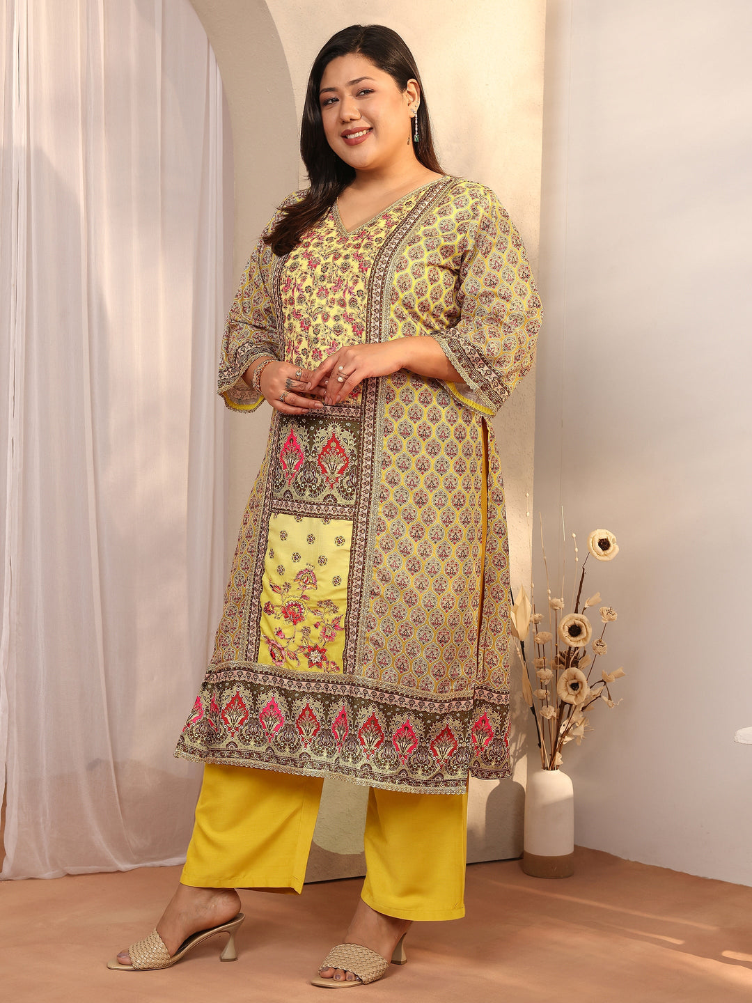  Plus Size Yellow Printed Silk blend Straight Suit Set With Dupatta 