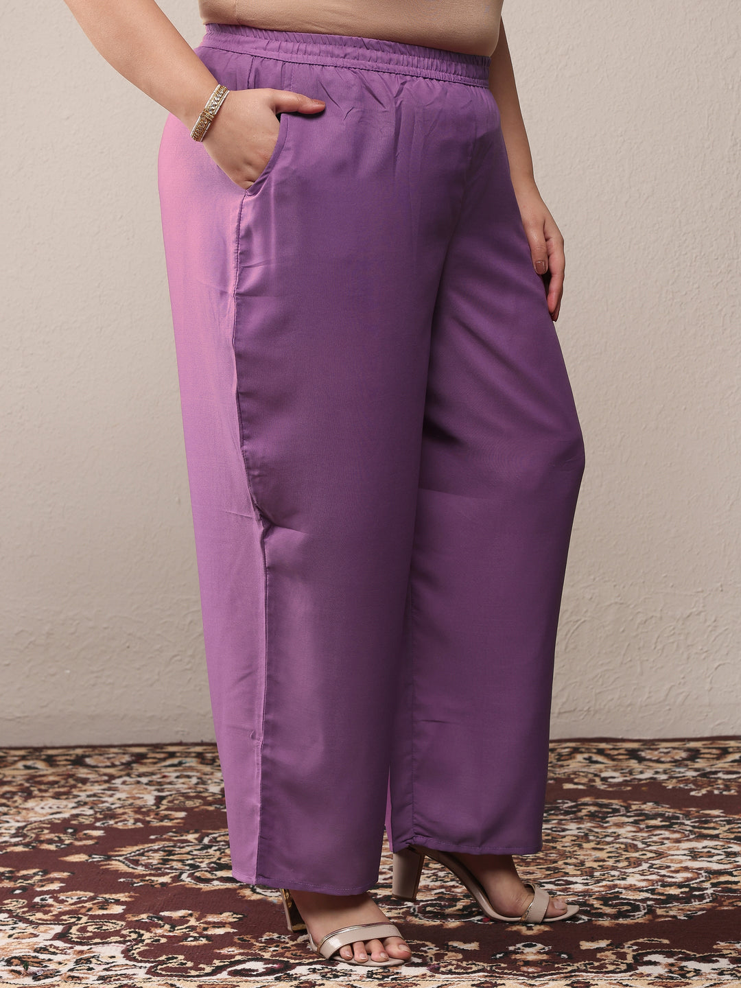  Plus Size Lavender Printed Silk Blend Straight Suit Set With Dupatta 