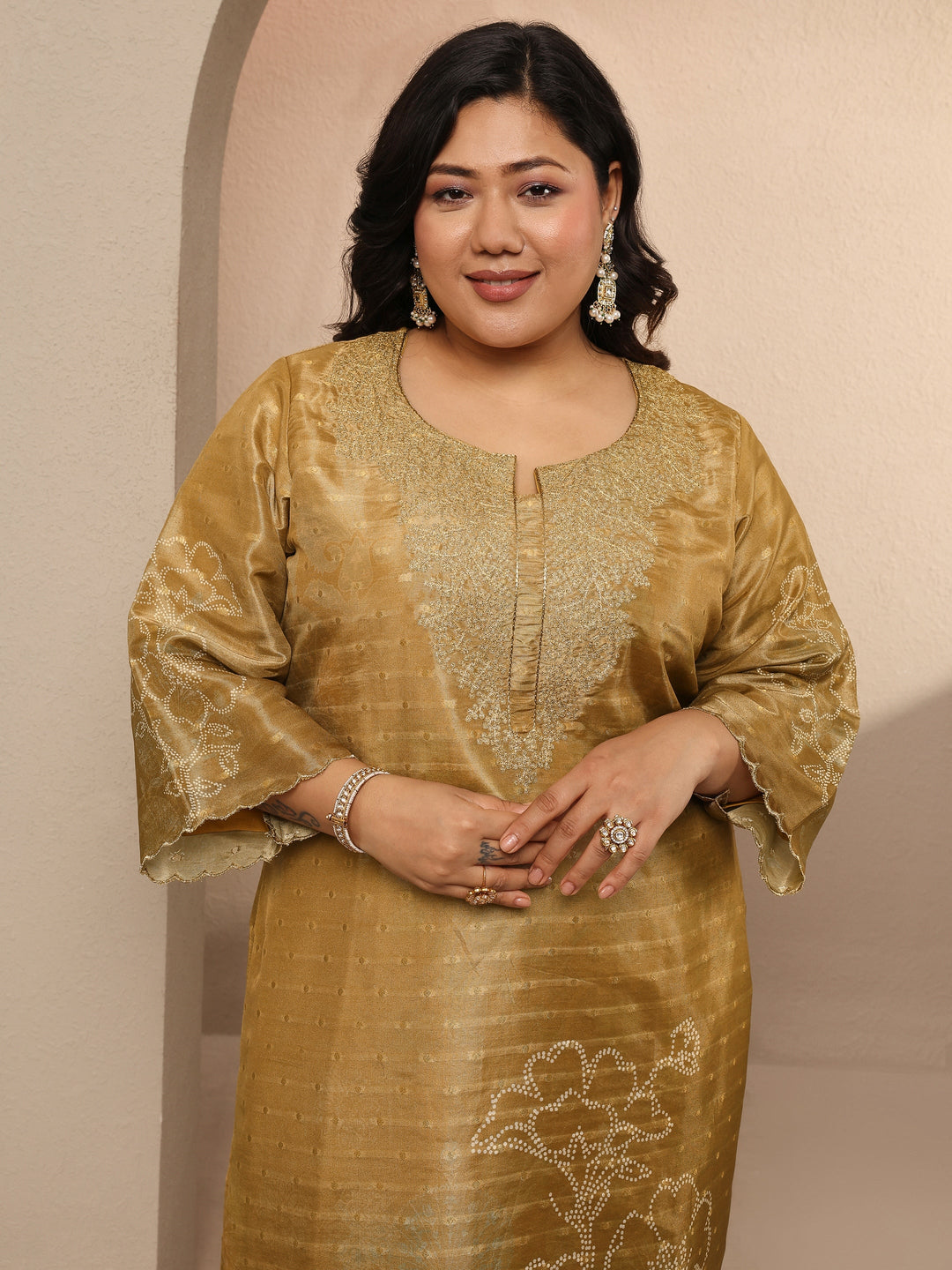  Plus Size Gold Bandhani Printed Silk blend Straight Suit Set With Dupatta 