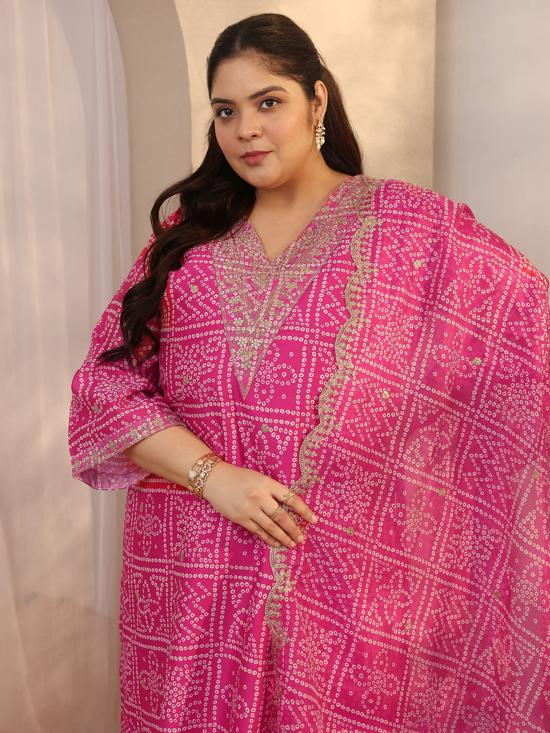  Plus Size Pink Bandhani Printed Silk blend Straight Suit Set With Dupatta 