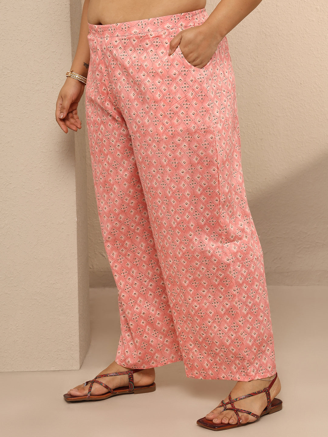  Plus Size Peach Printed Cotton Suit Set With Dupatta 