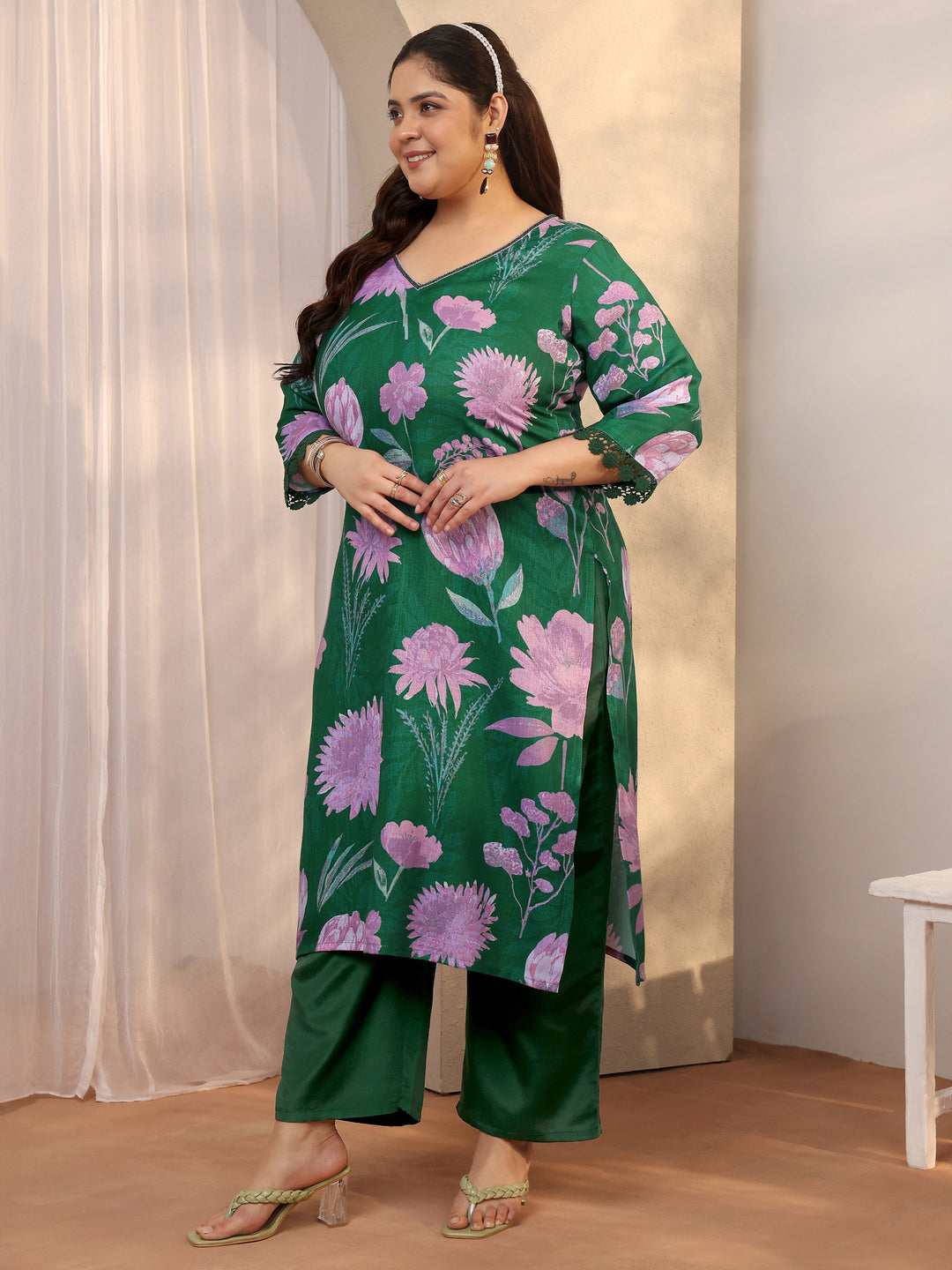  Plus Size Green Printed Linen Straight Suit Set With Dupatta 
