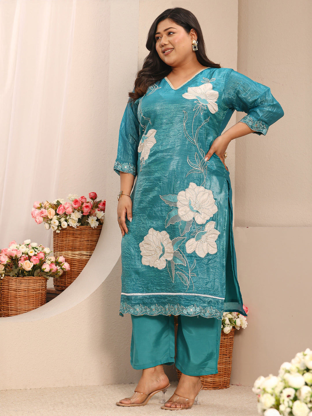  Plus Size Floral Embroidered Organza Straight Suit Set With Dupatta 