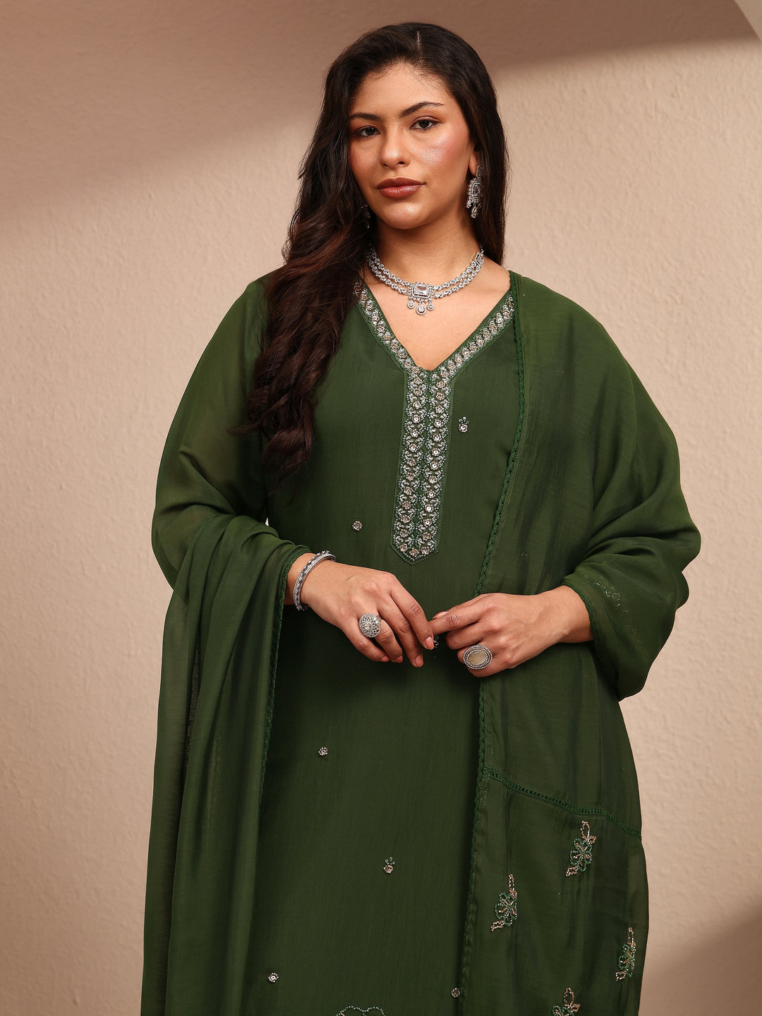  Plus Size Green Embroidered Plus Size Clothing Silk Blend Straight Suit Set With Dupatta 