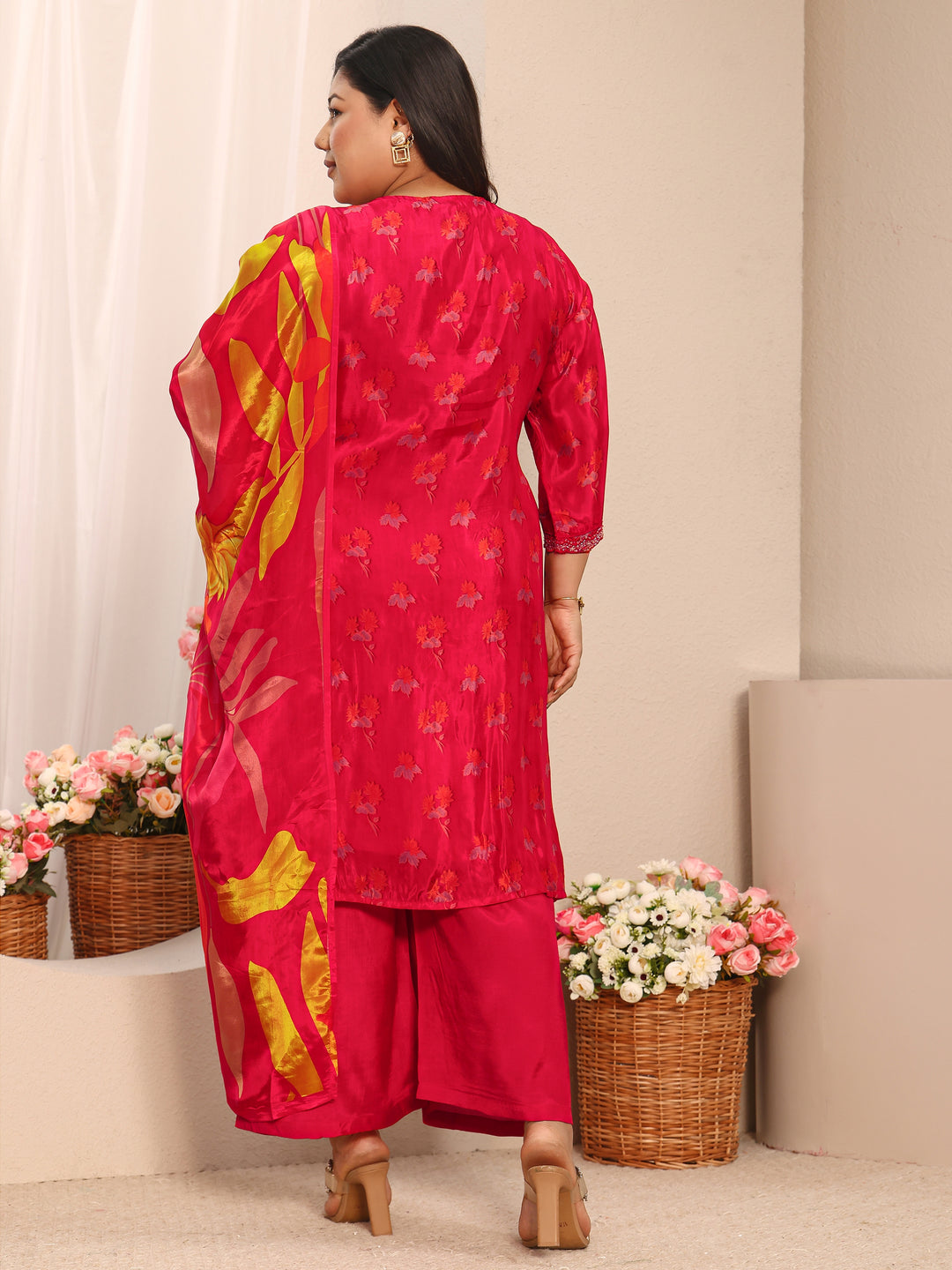  Plus Size Red Printed Crepe Straight Suit Set With Dupatta 