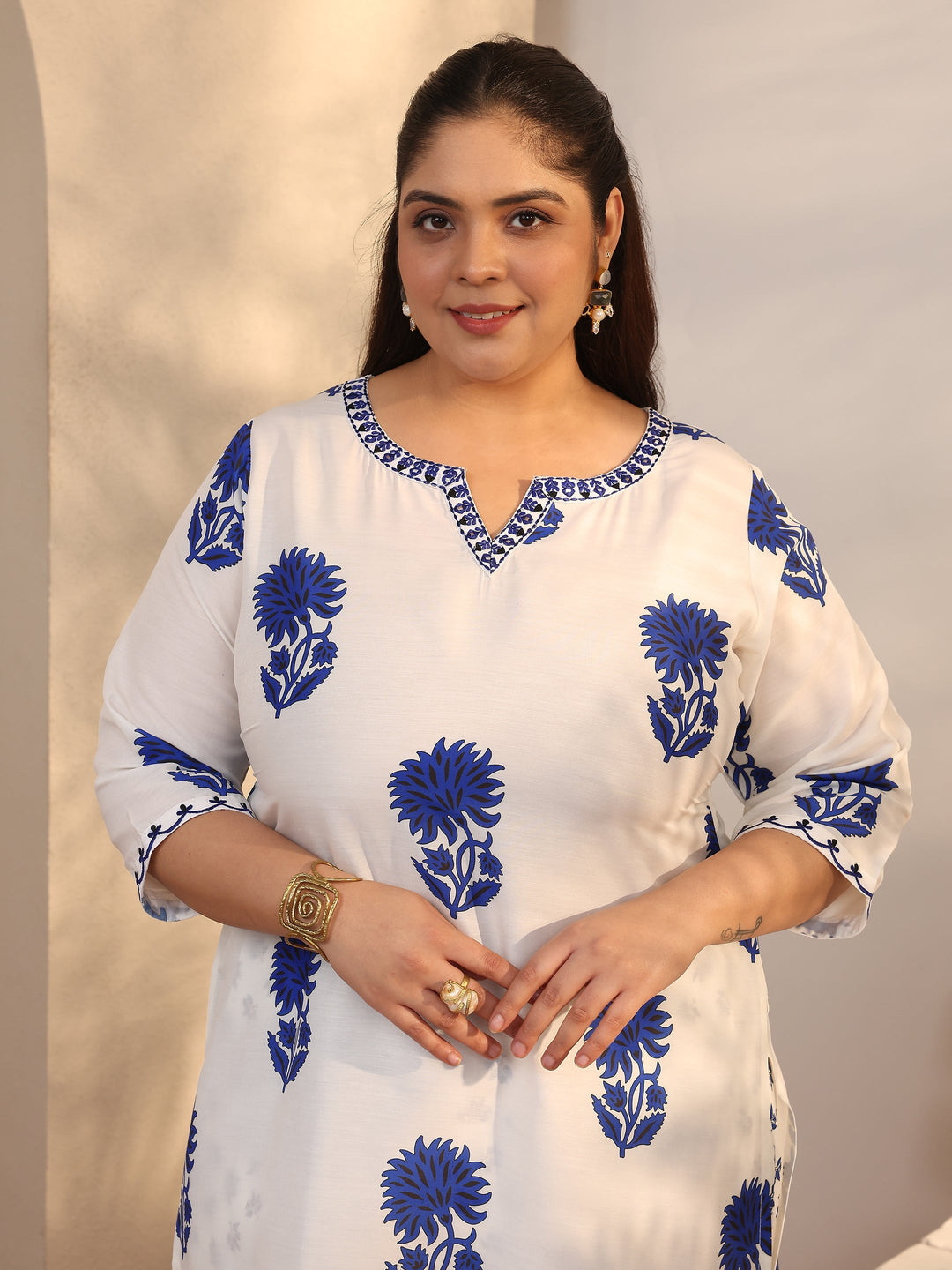  Plus Size White Printed Silk blend Straight Suit Set With Dupatta 