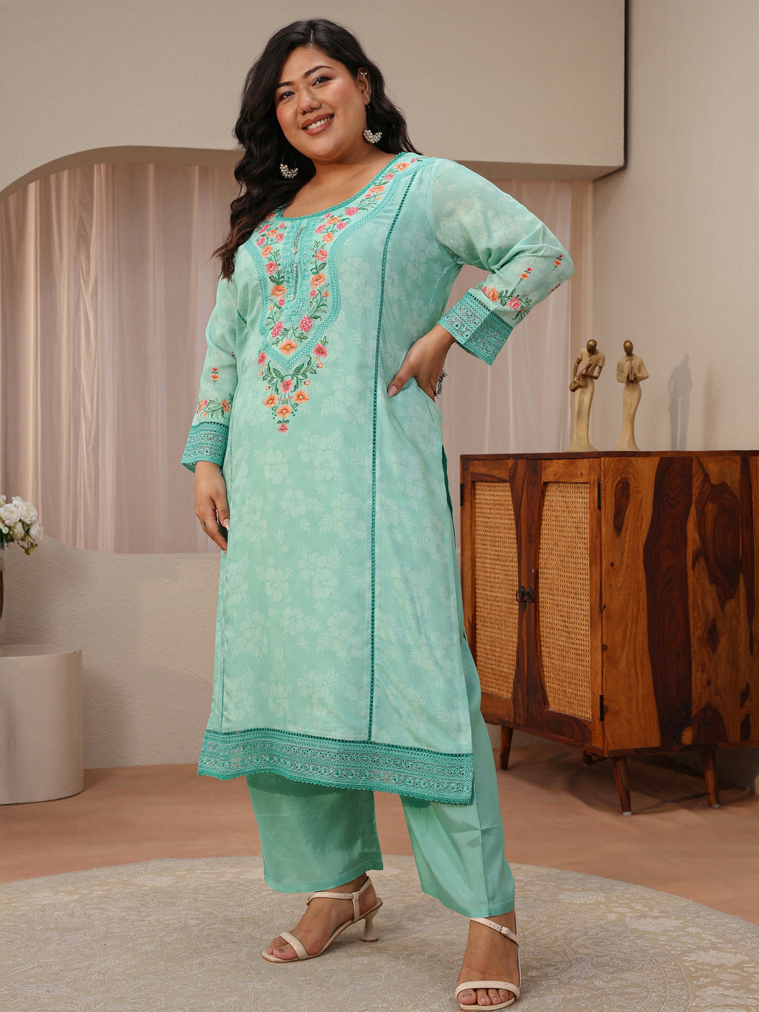  Plus Size Sky Blue Floral Print Silk Blend Straight Suit Set 