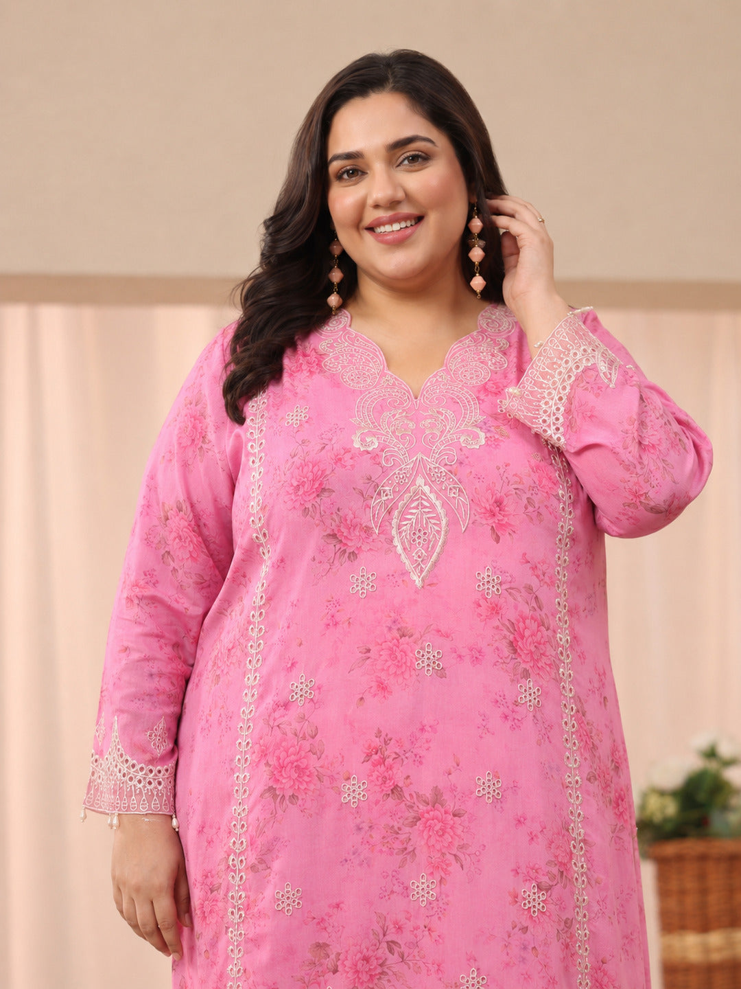  Plus Size Pink Floral Printed Silk Blend Straight Suit Set 