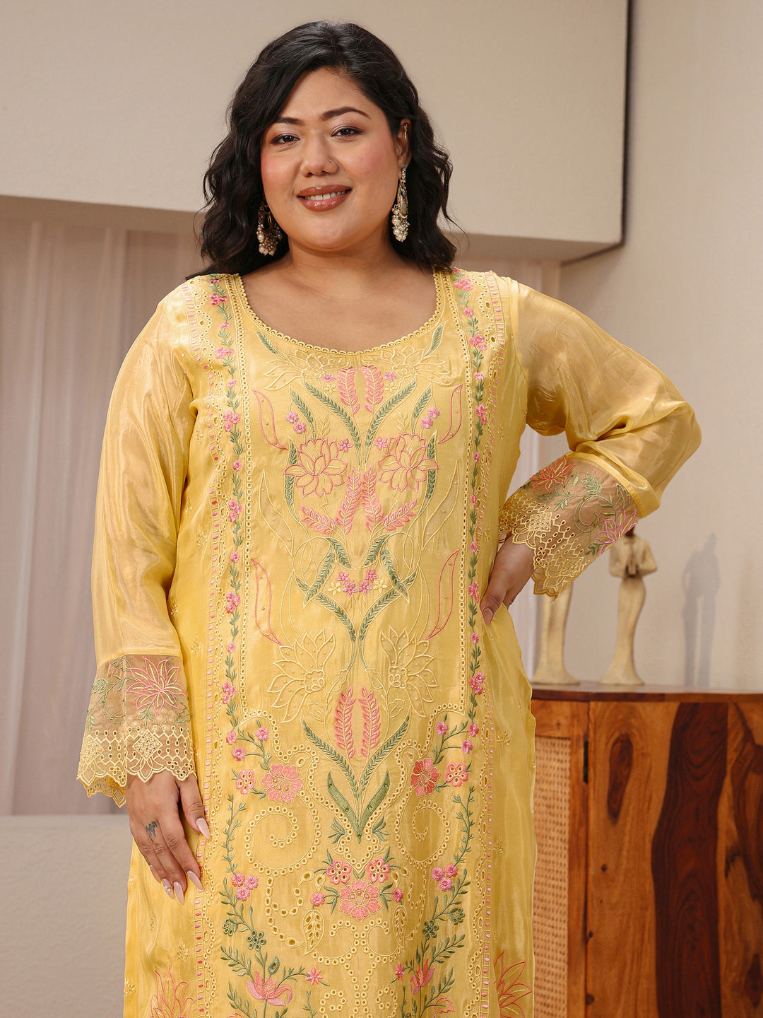  Plus Size Yellow Floral Embroidered Silk Blend Suit Set 