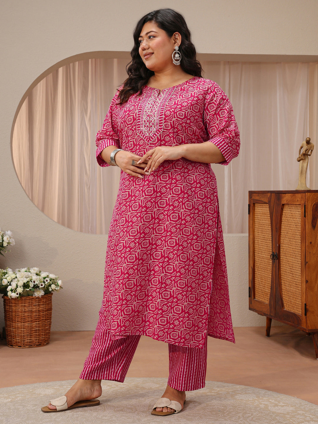  Plus Size Pink Geometric Print Cotton Blend Straight Suit Set 