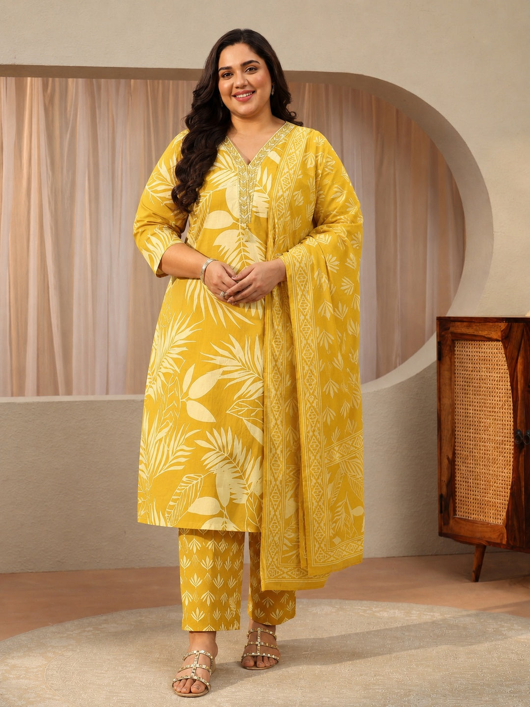  Plus Size Mustard Floral Printed Cotton Blend Straight Suit Set 