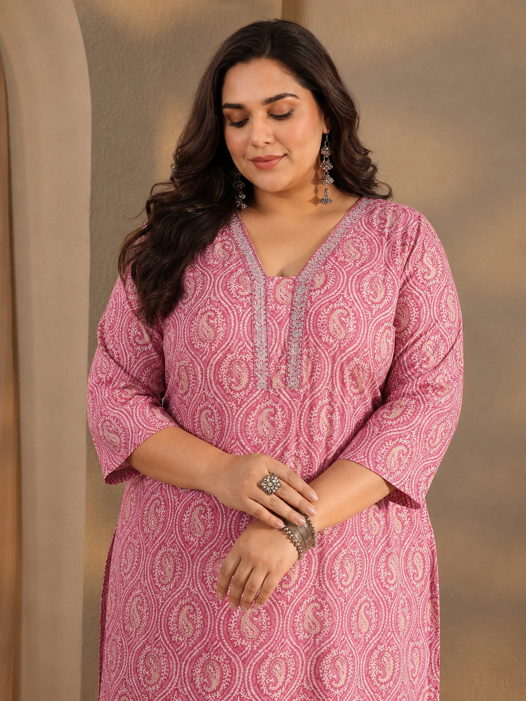  Plus Size Pink Paisley Printed Cotton Straight Suit Set 