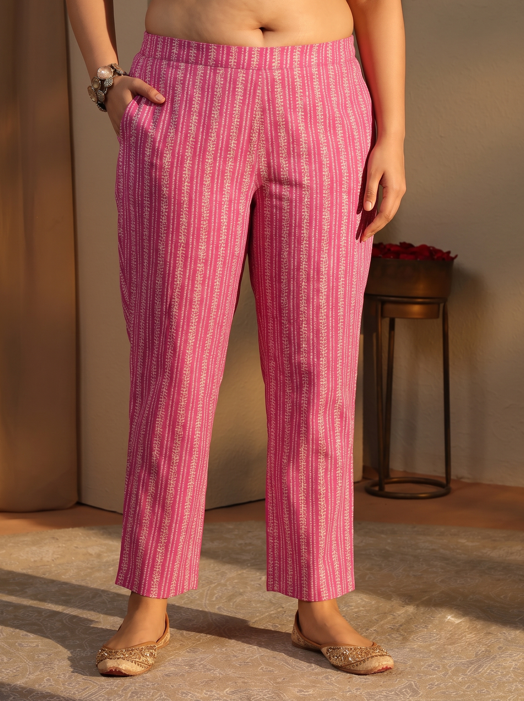  Plus Size Pink Paisley Printed Cotton A-Line Suit Set 