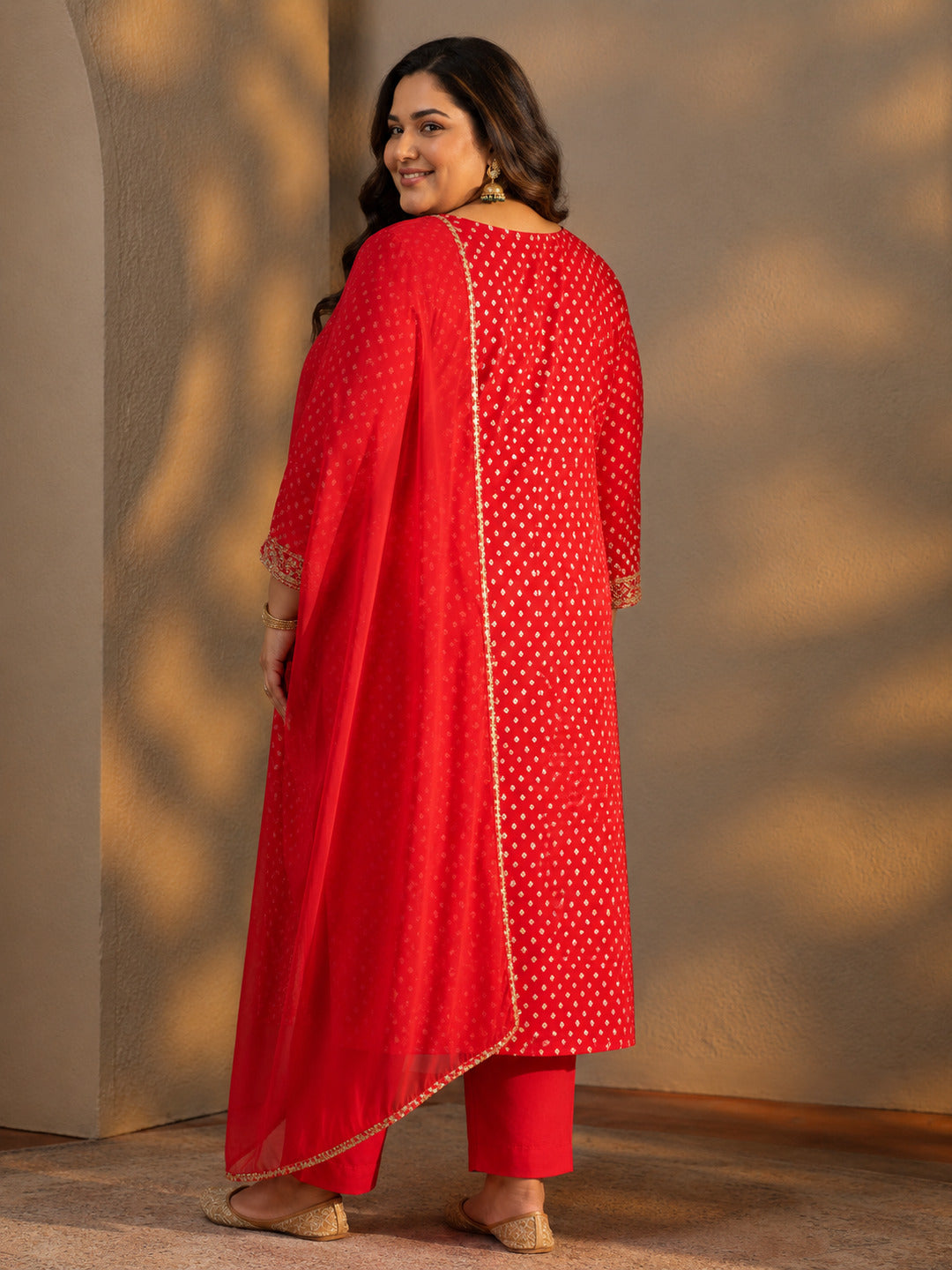  Plus Size Red Bandhani Printed Silk Blend Straight Suit Set With Dupatta 