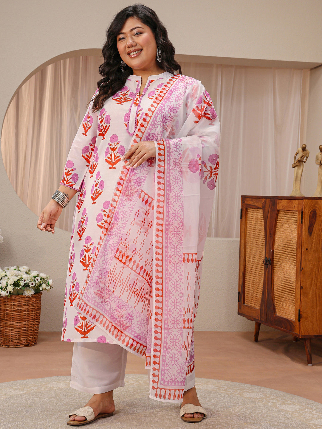  Plus Size White Floral Printed Cotton Blend Straight Suit Set 