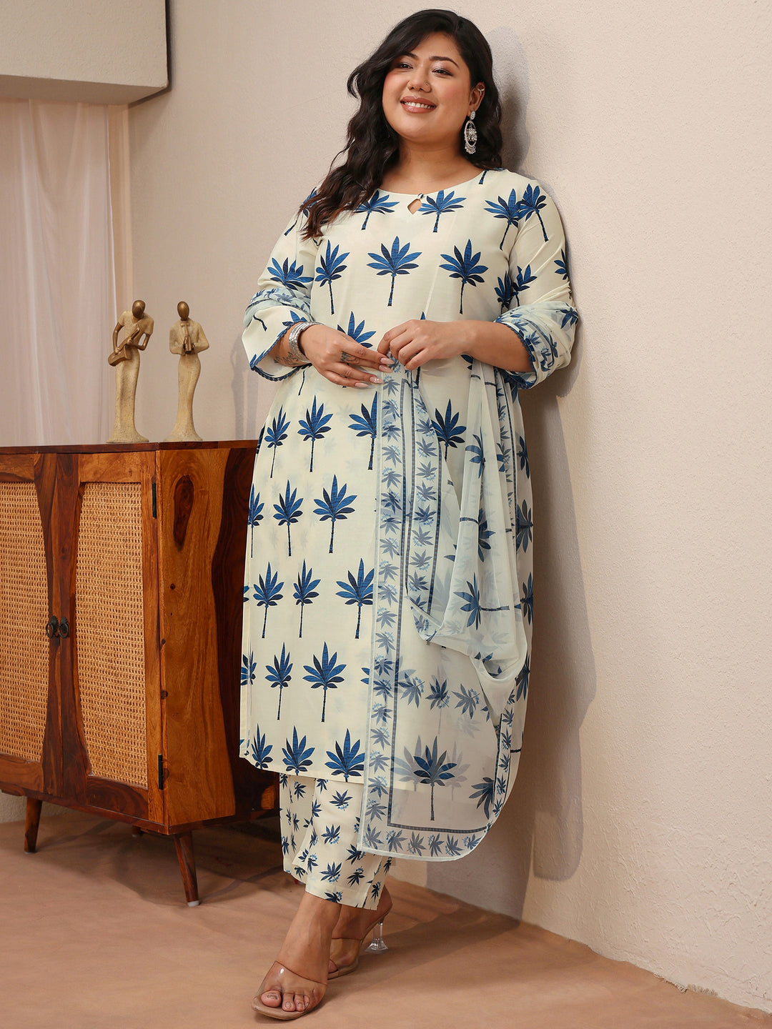  Plus Size Ivory Floral Printed Cotton Blend Straight Suit Set 