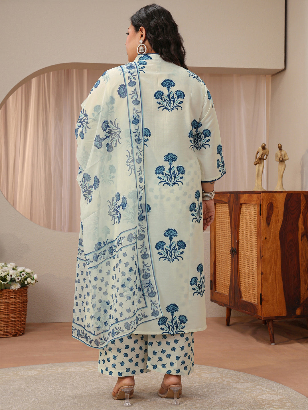  Plus Size Ivory Floral Printed Cotton Blend Straight Suit Set 