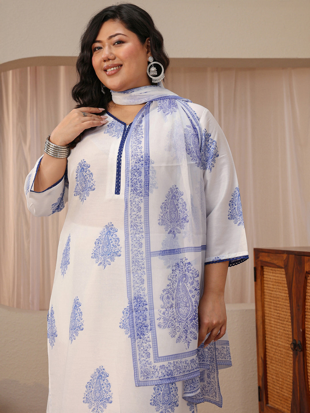  Plus Size White Floral Printed Cotton Blend Straight Suit Set 