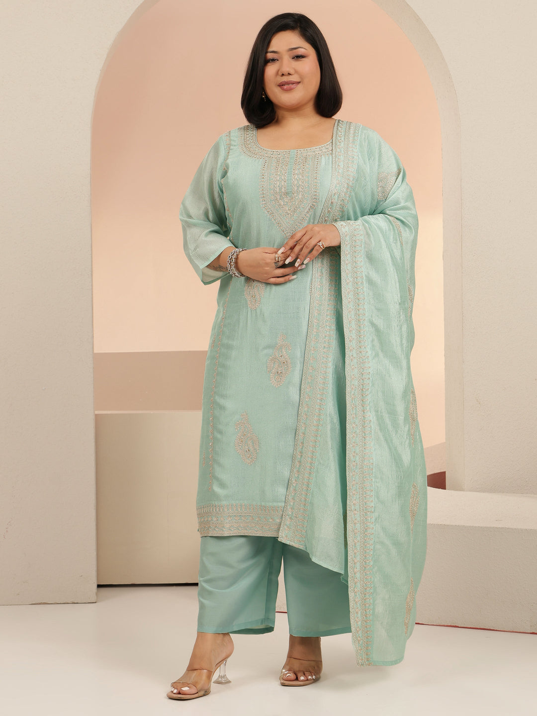  Plus Size Blue Paisley Zari Embellished Straight Suit Set 