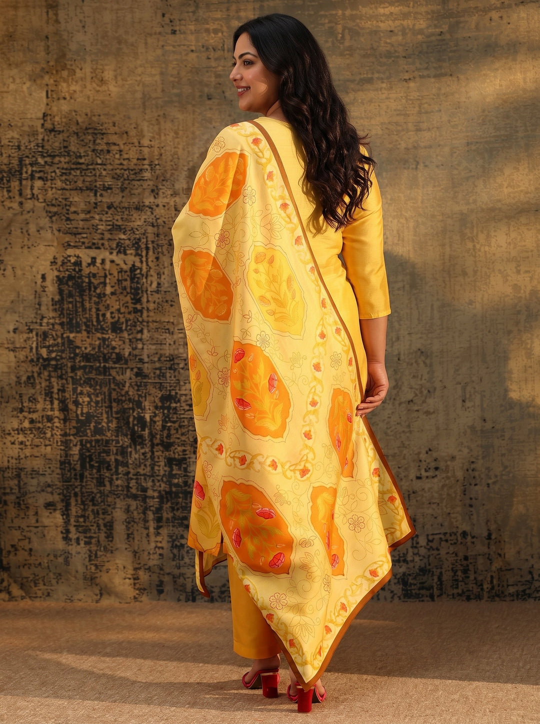  Plus Size Mustard Floral Printed Muslin Straight Suit Set 