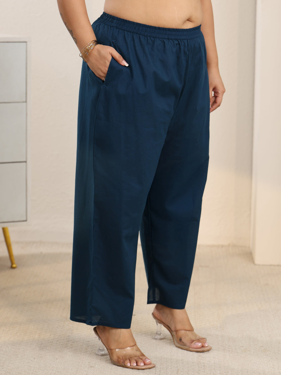  Plus Size Teal Blue Circular Print Cotton Straight Suit Set 