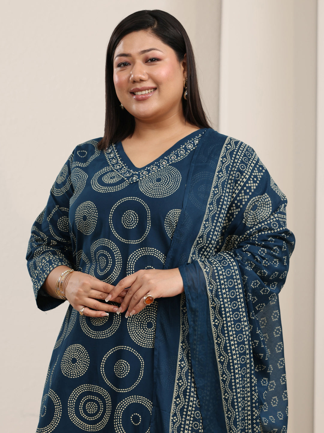  Plus Size Teal Blue Circular Print Cotton Straight Suit Set 