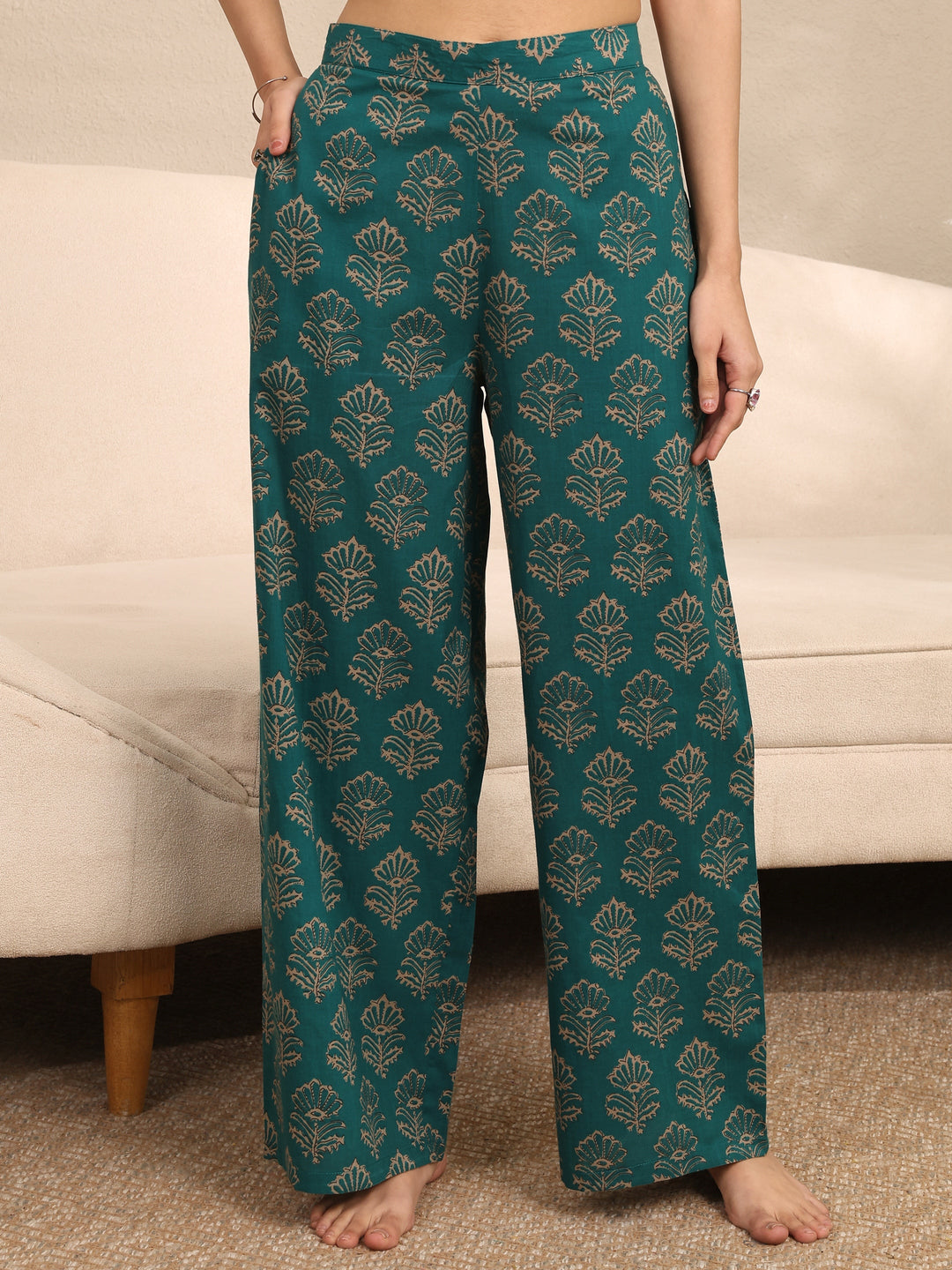  Green Printed Cotton Night Suit 