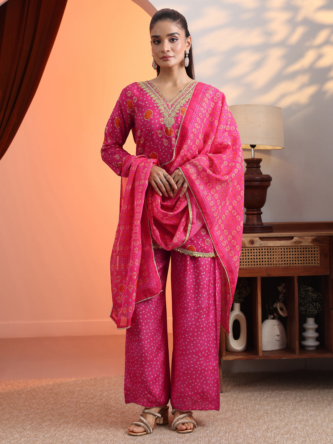  Pink Printed Muslin Straight Suit Set With Dupatta 