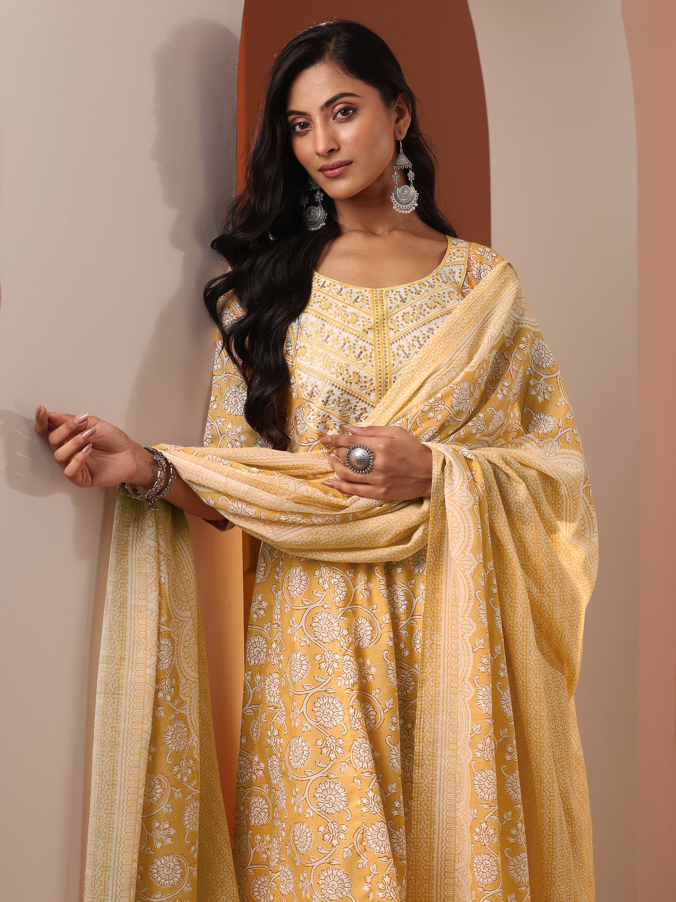 libas Yellow Printed Cotton Straight Suit Set With Dupatta-picture-27