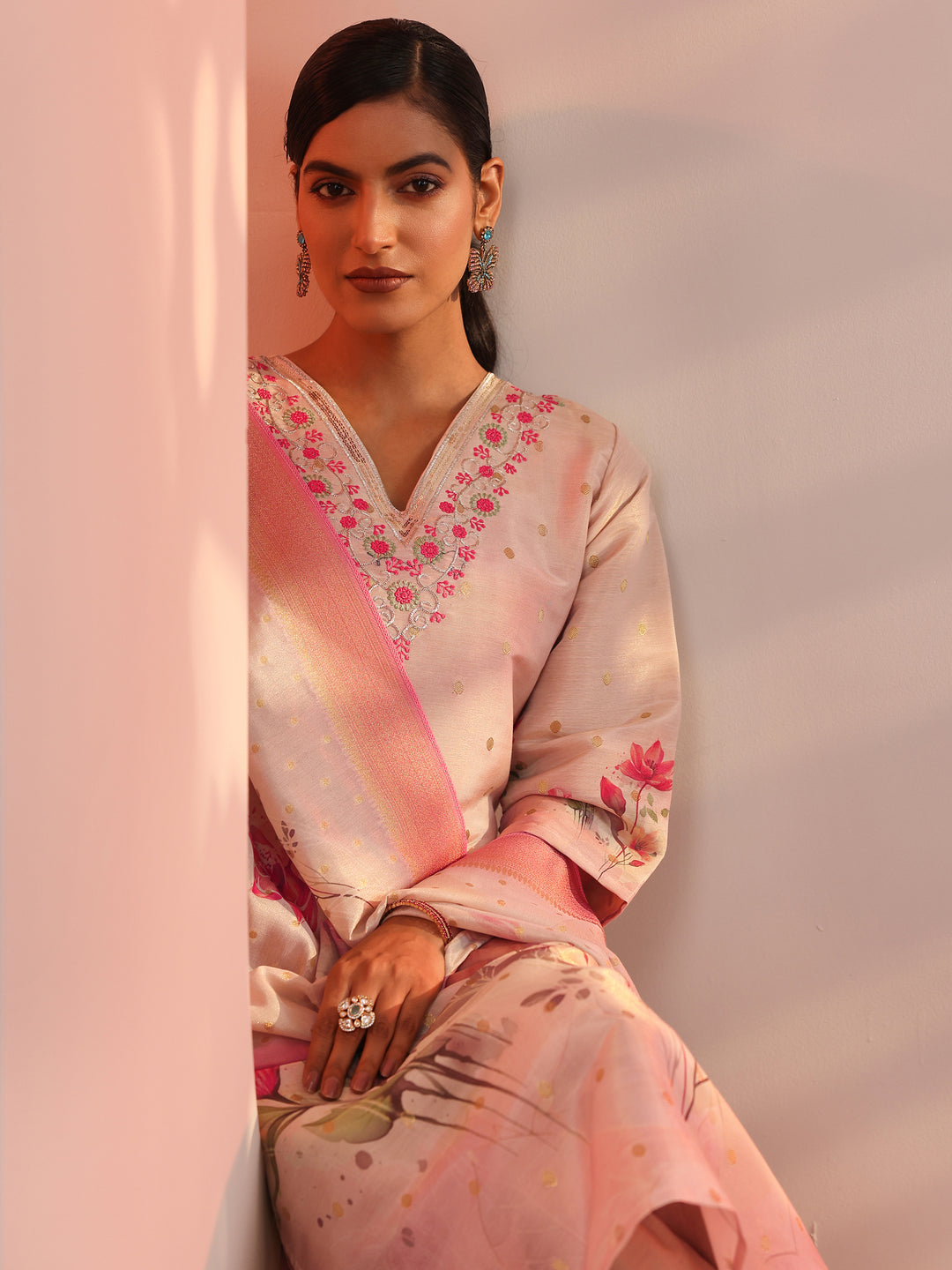  Peach Embellished Silk Blend Straight Suit Set With Dupatta 