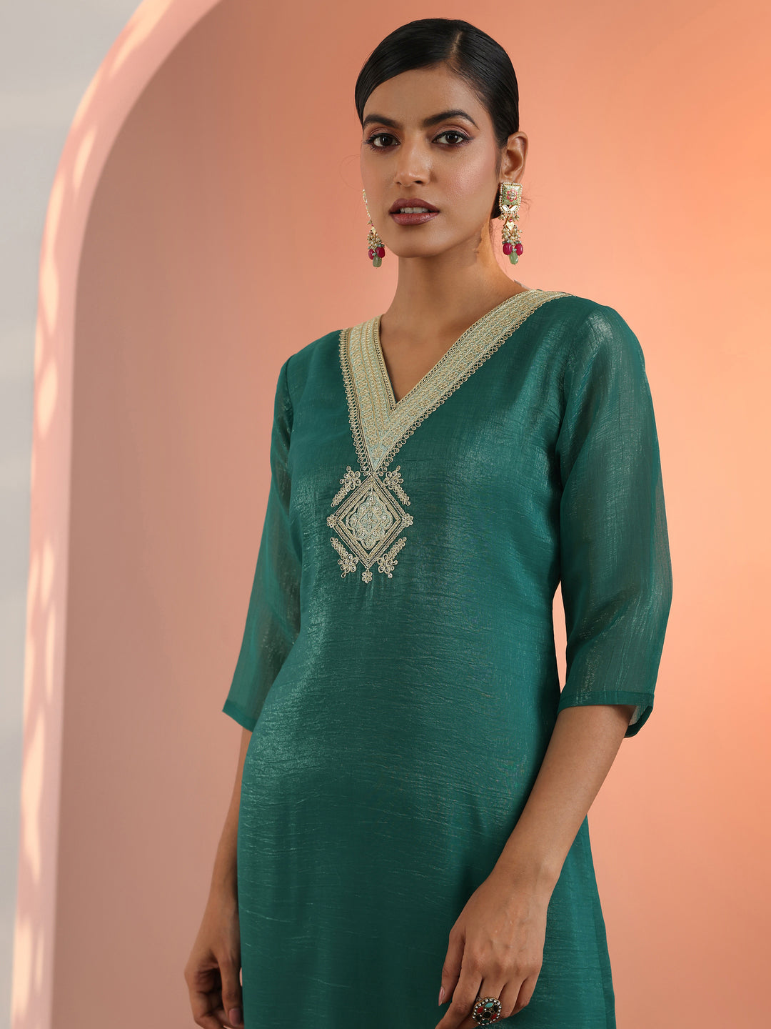  Green Embroidered Chiffon Straight Suit Set With Dupatta 