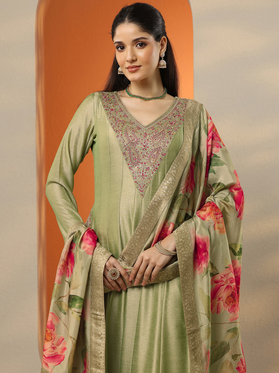  Libas Art Green Embroidered Silk Blend Anarkali Suit Set With Dupatta 