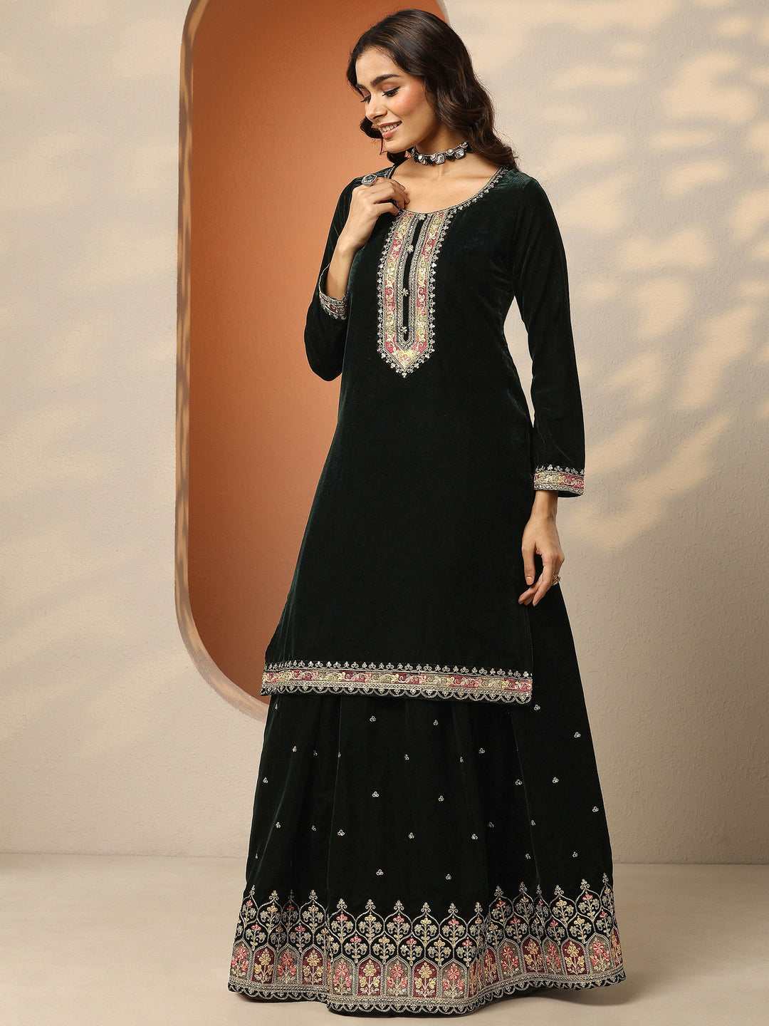  Libas Art Green Embroidered Velvet Straight Suit Set With Dupatta 