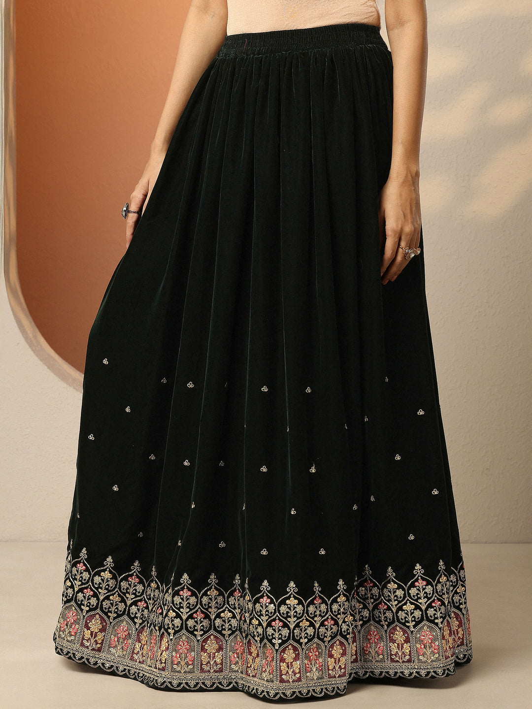  Libas Art Green Embroidered Velvet Straight Suit Set With Dupatta 