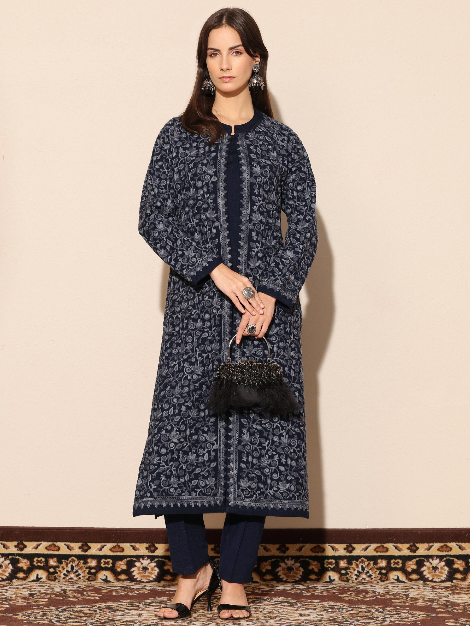 Yellow Solid Silk Blend Saree With Unstitched Blouse Piece