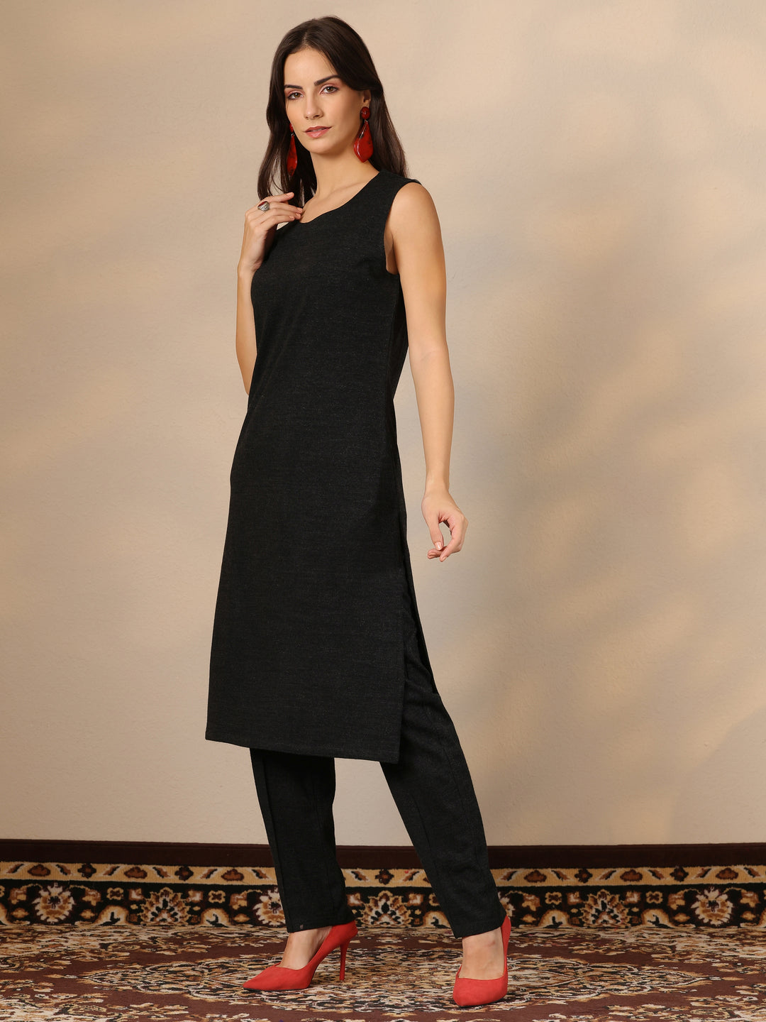  Red Embroidered Wool Straight Kurta Set 