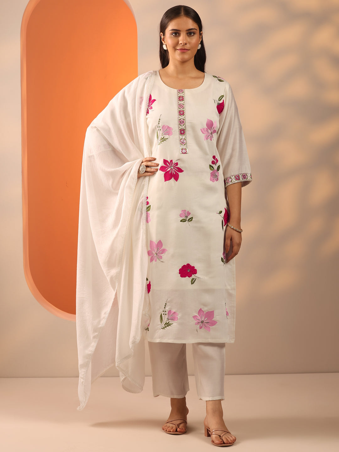  White Embroidered Silk Blend Straight Suit Set With Dupatta 