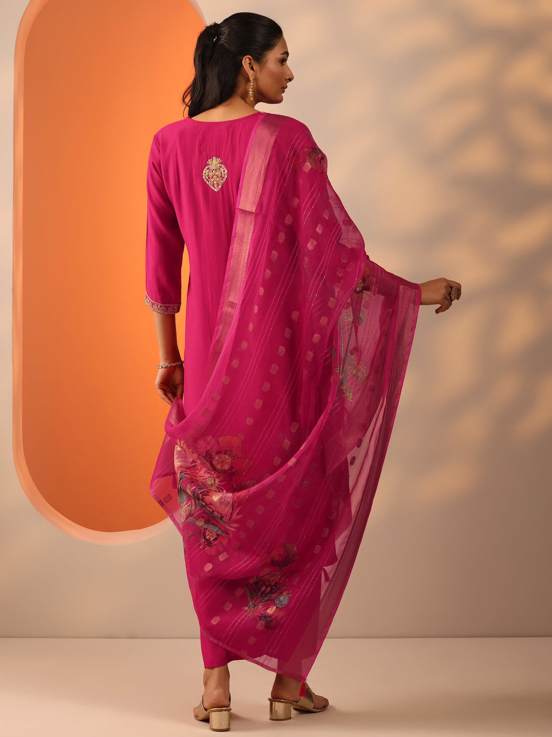  Pink Embroidered Silk Blend Straight Suit Set With Dupatta 