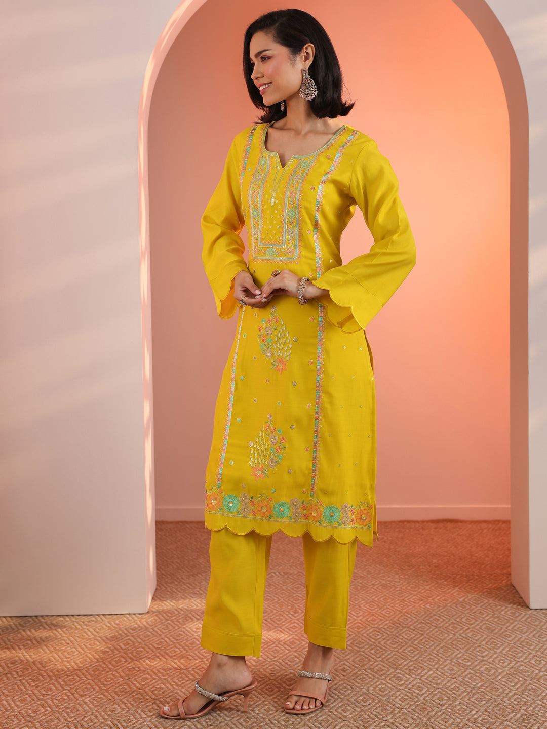  Yellow Embroidered Silk Blend Straight Suit Set With Dupatta 