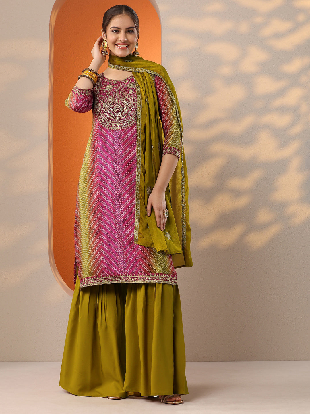  Pink Printed Chinon Straight Suit Set With Dupatta 