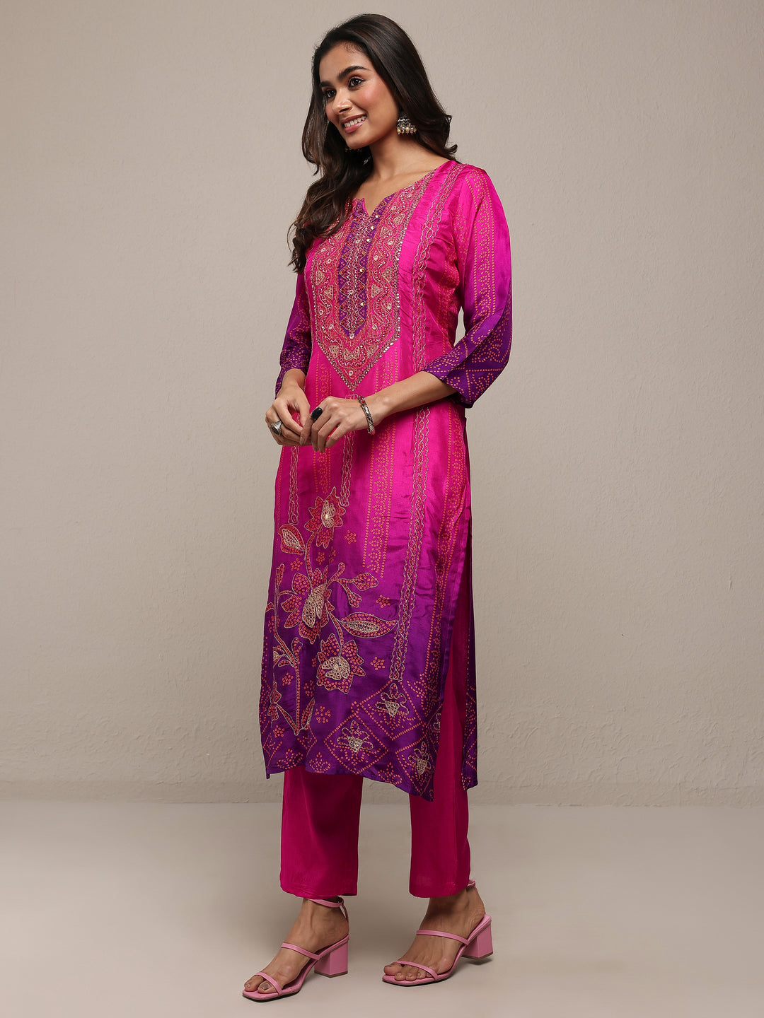  Pink Printed Silk Blend Straight Suit Set With Dupatta 