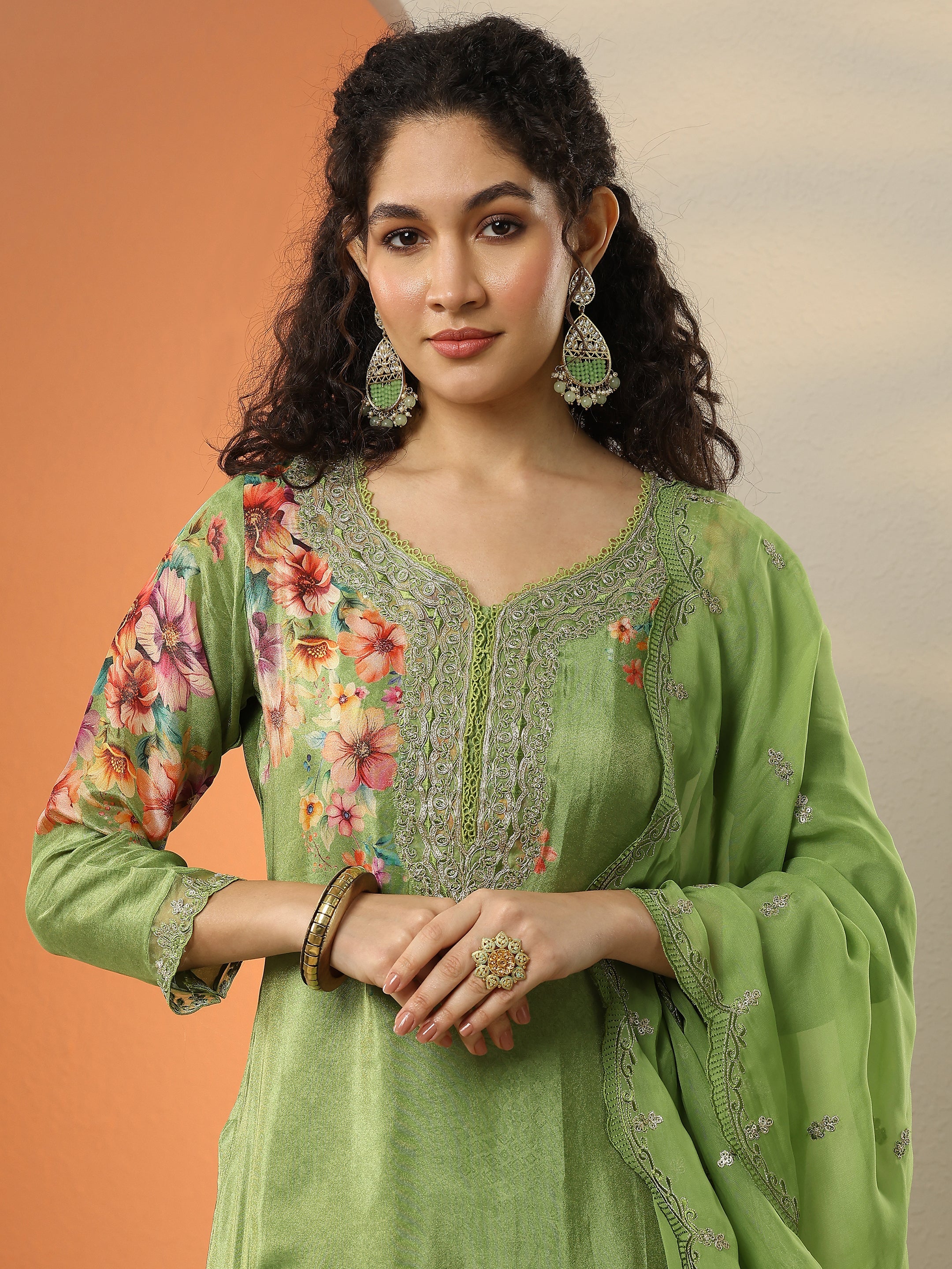 libas Green Embroidered Crepe Straight Suit Set With Dupatta-picture-50