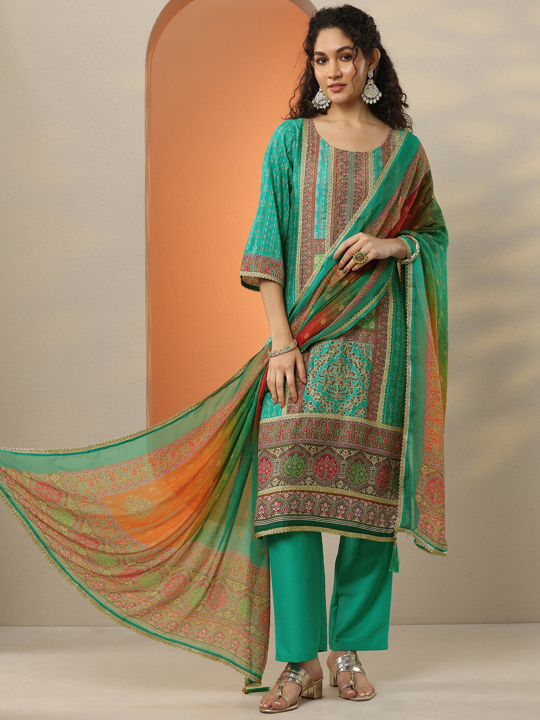  Green Printed Silk Blend Straight Suit Set With Dupatta 