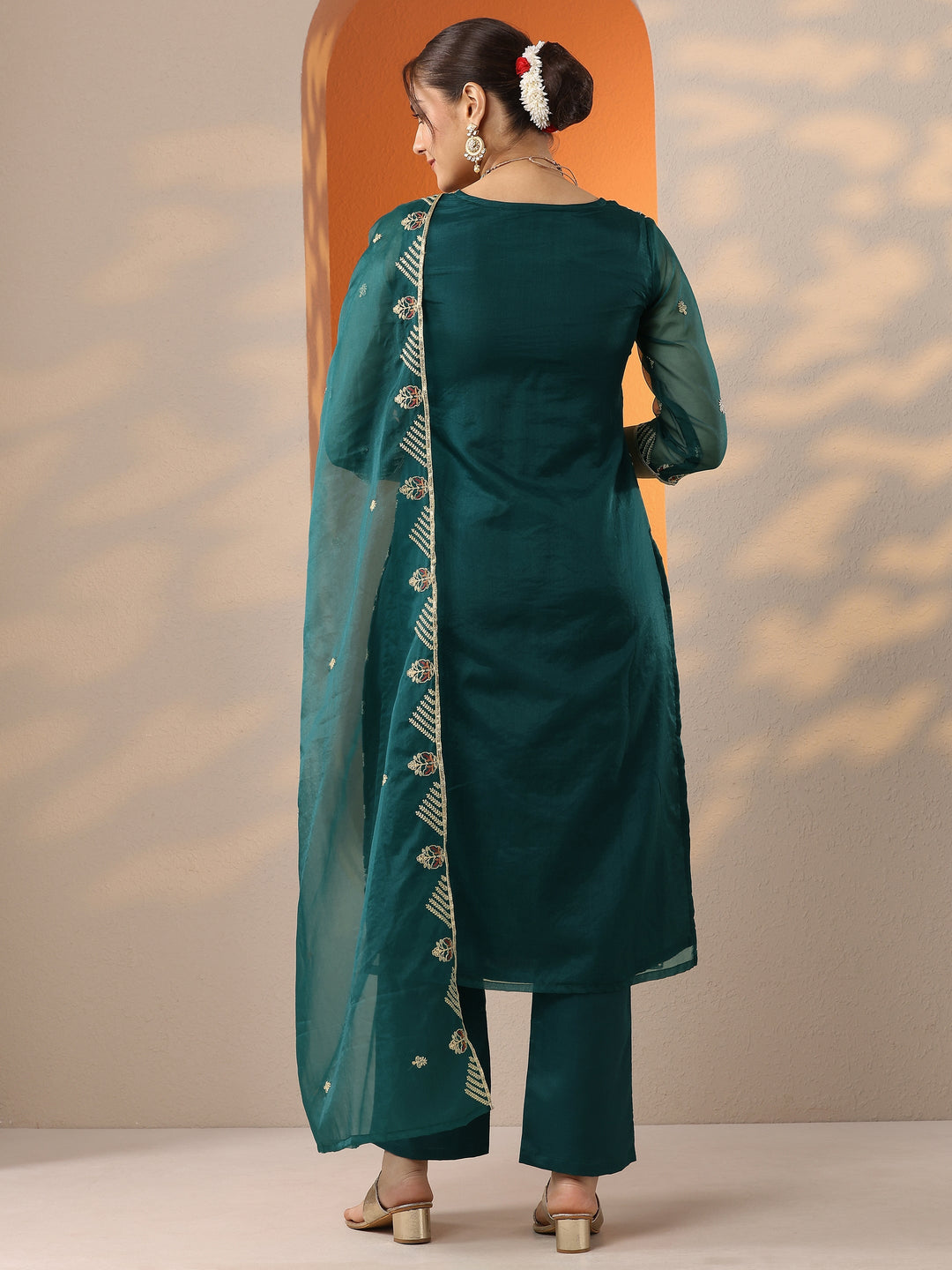  Teal Embroidered Organza Straight Suit Set With Dupatta 