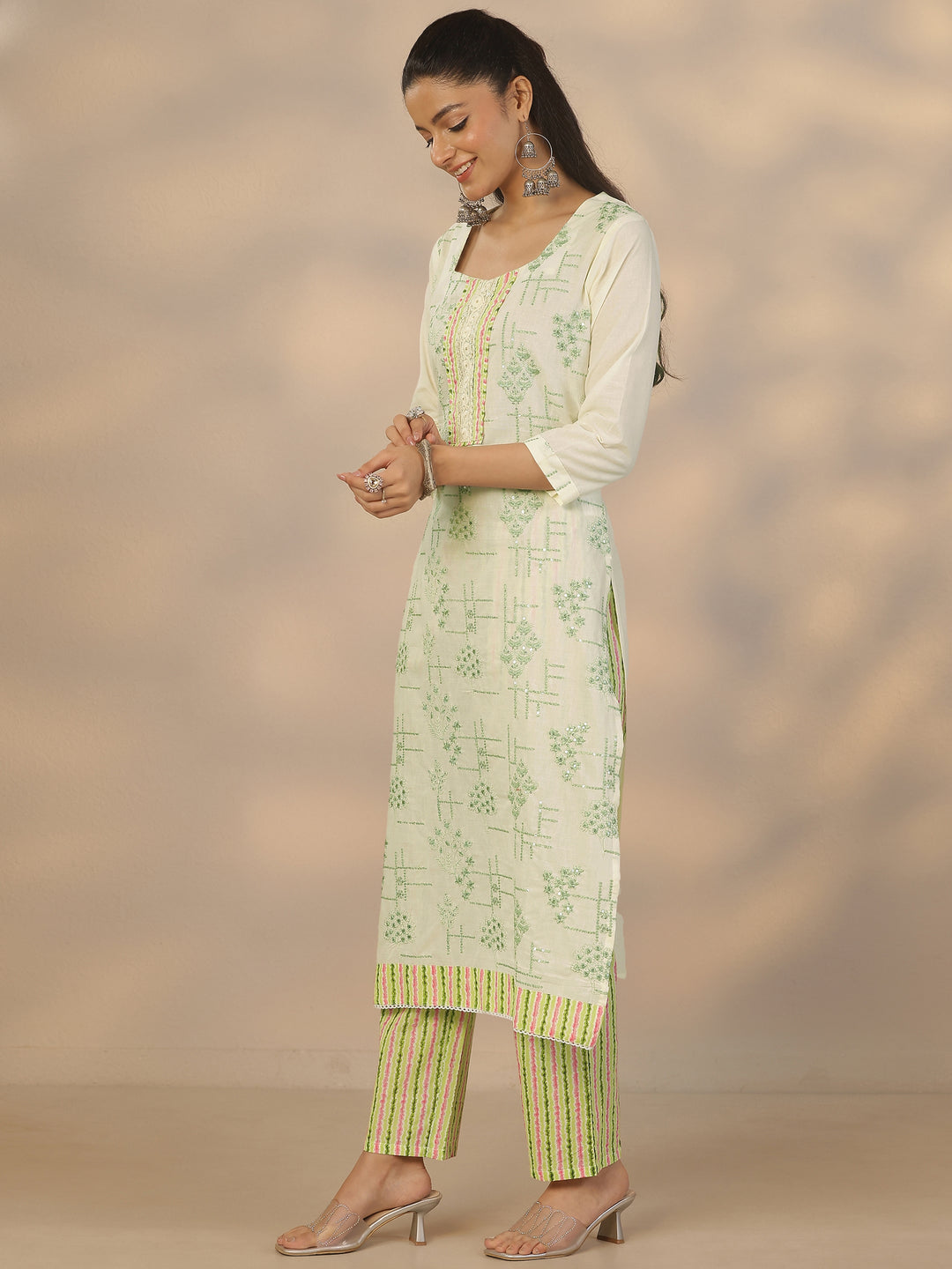  Off White Embroidered Cotton Straight Suit Set With Dupatta 