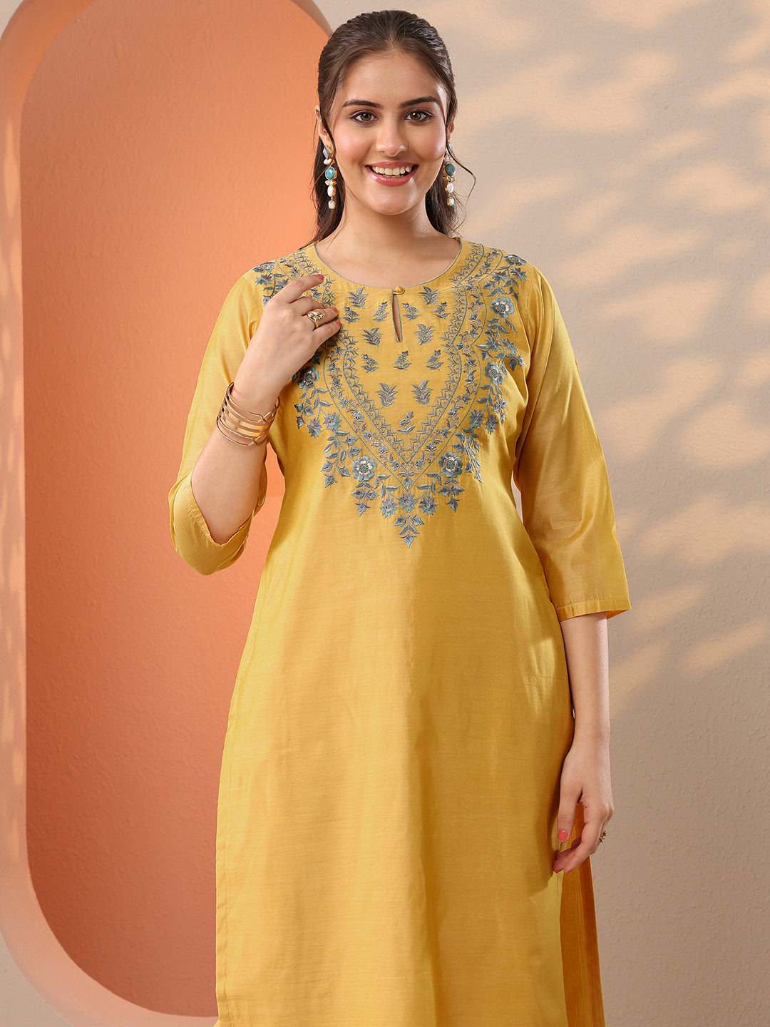  Yellow Embroidered Silk Blend Straight Suit Set With Dupatta 